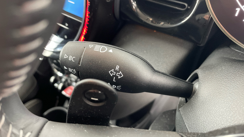 MINI Hatchback 2.0 Cooper S Classic Premium 5dr Auto Petrol Hatchback